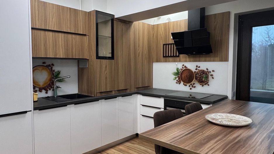 2 camere cu 2 bai | mobilat si utilat | parcare subterana | BANEASA - Poză 3