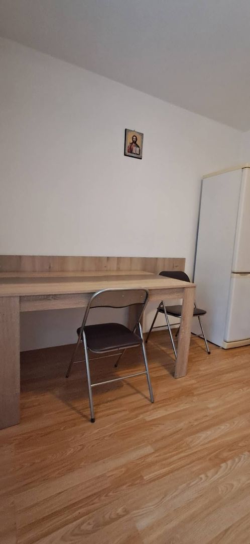 Apartament 2 camere- Craiovita Noua, Piata Big - Poză 4