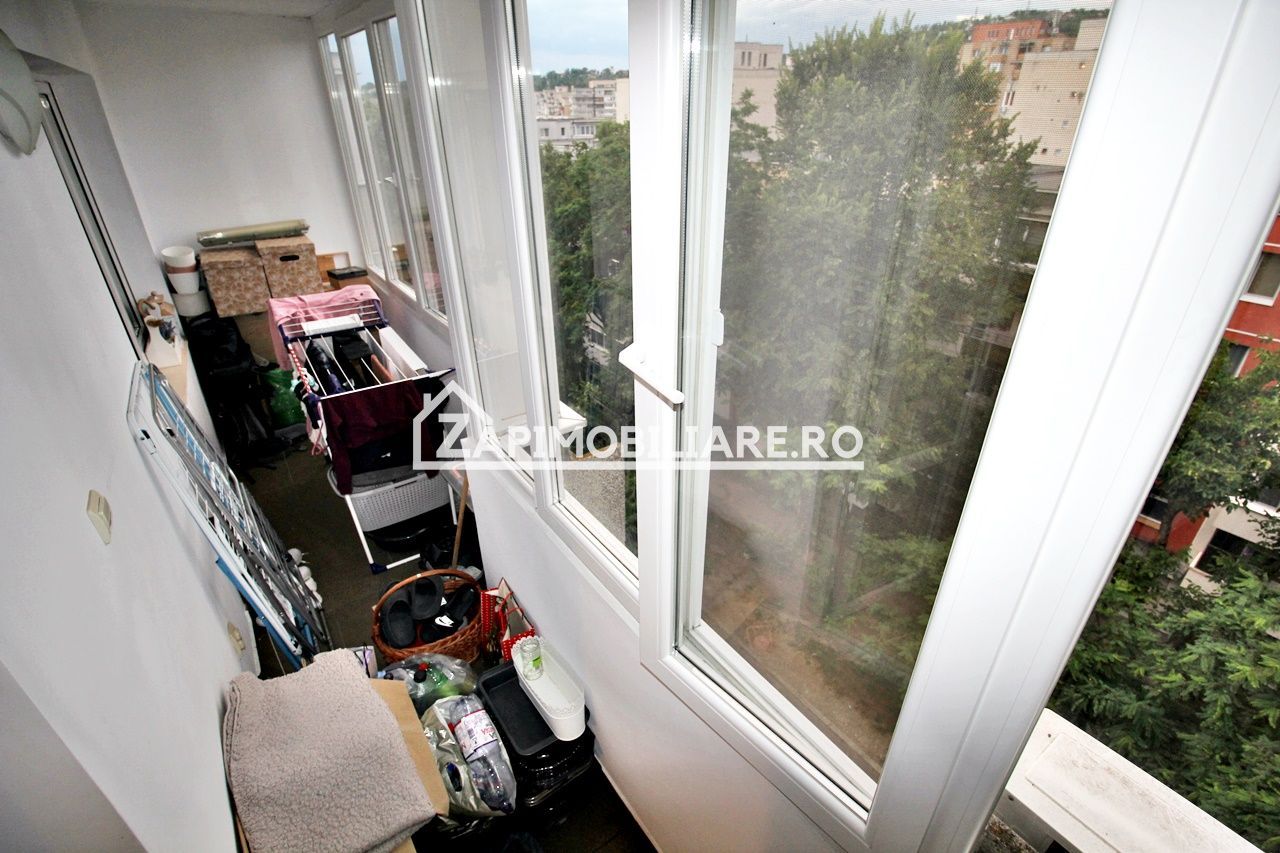 Apartament 3 camere,2 bai,pivnită,70mp,cartier Tudor,mobilat - Poză 15