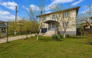 Casă + teren 7,48 ari și garaj – Drochia | 178 m² | 55.000 € - Poză 2