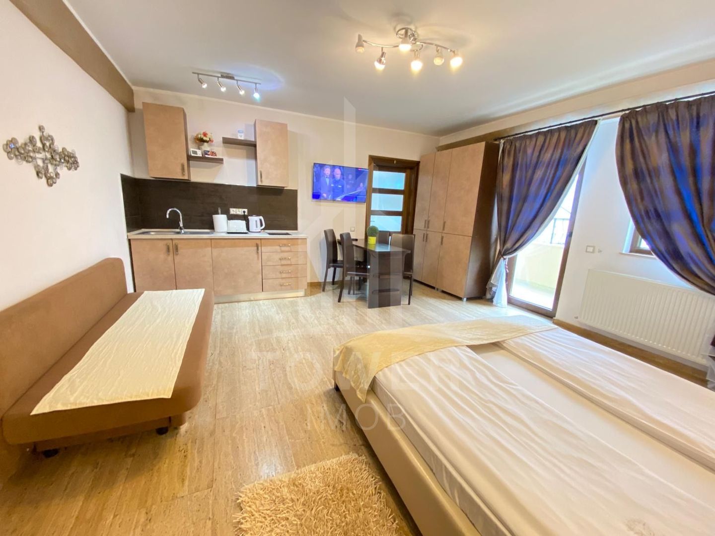 Studio de închiriat-Zona Centrala-1-3 luni - Poză 3