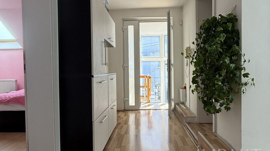 Spatiu de birouri cu 3 camere + mansarda in Grigorescu - Poză 12