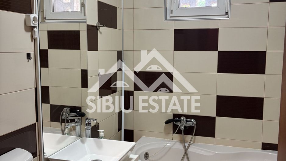 Apartament Primitor de Închiriat | Locație Premium, Piata Mare - Poză 3