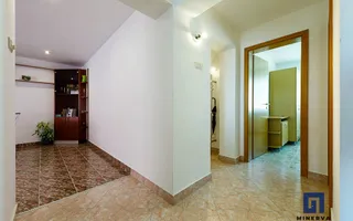Apartament cu priveliste, 4 cam, decomandat – Zona Lipovei - Poză 13