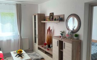 🏡 Apartament de închiriat – Zona Cetate | Etaj 1 - Poză 3