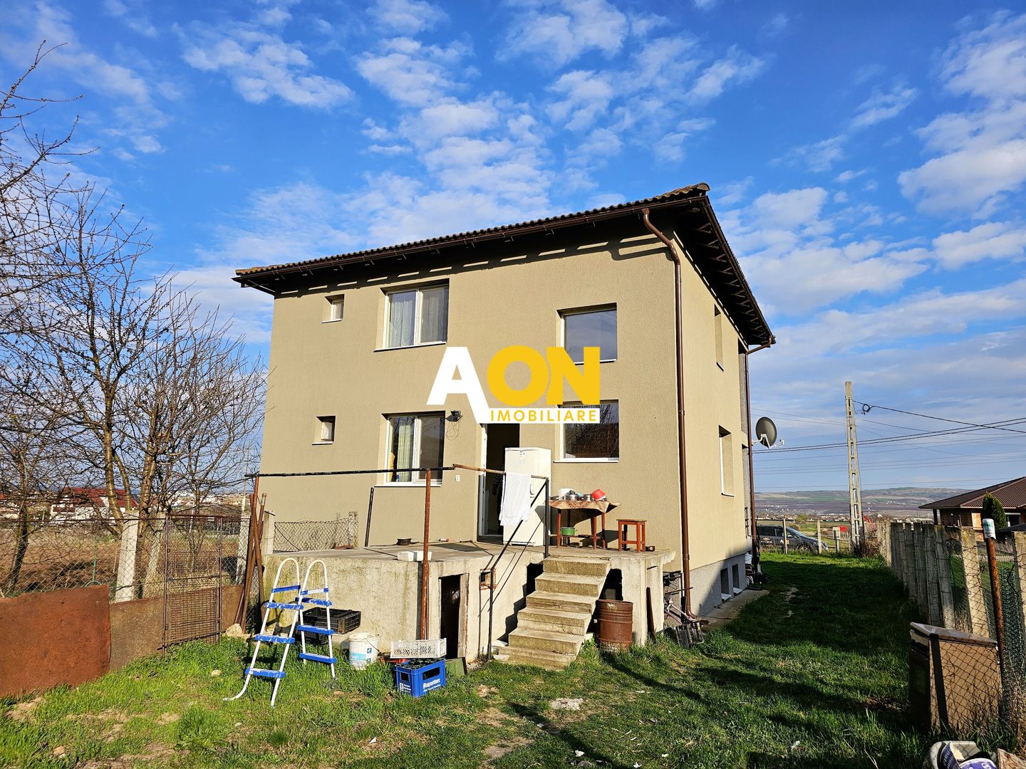 Casa semifinisata, 4 camere, 1755 mp teren, la asfalt, zona Paclisa - Poză 2
