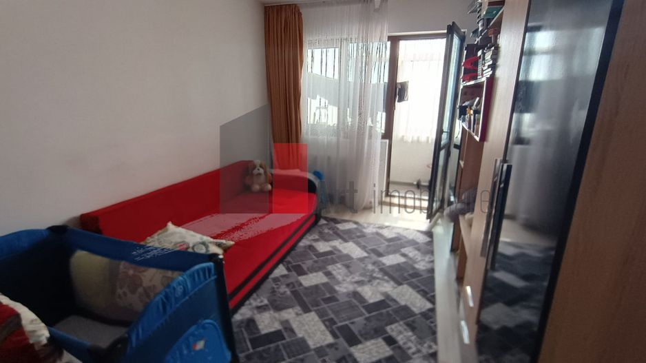 Vânzare apartament 2 camere Metalurgiei - Poză 6
