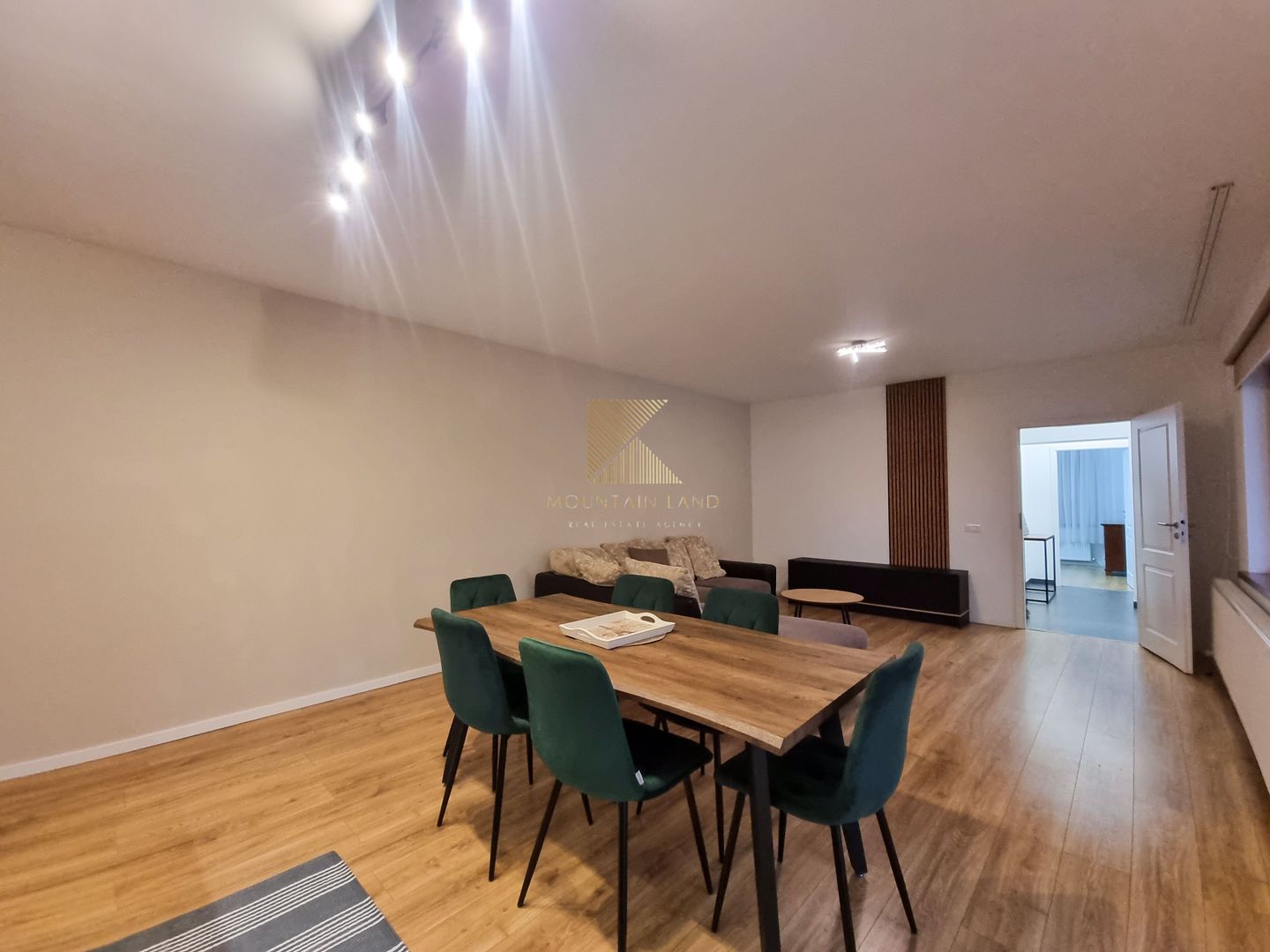 Casa cu 3 camere, curte proprie, renovata complet, Astra - Poză 2