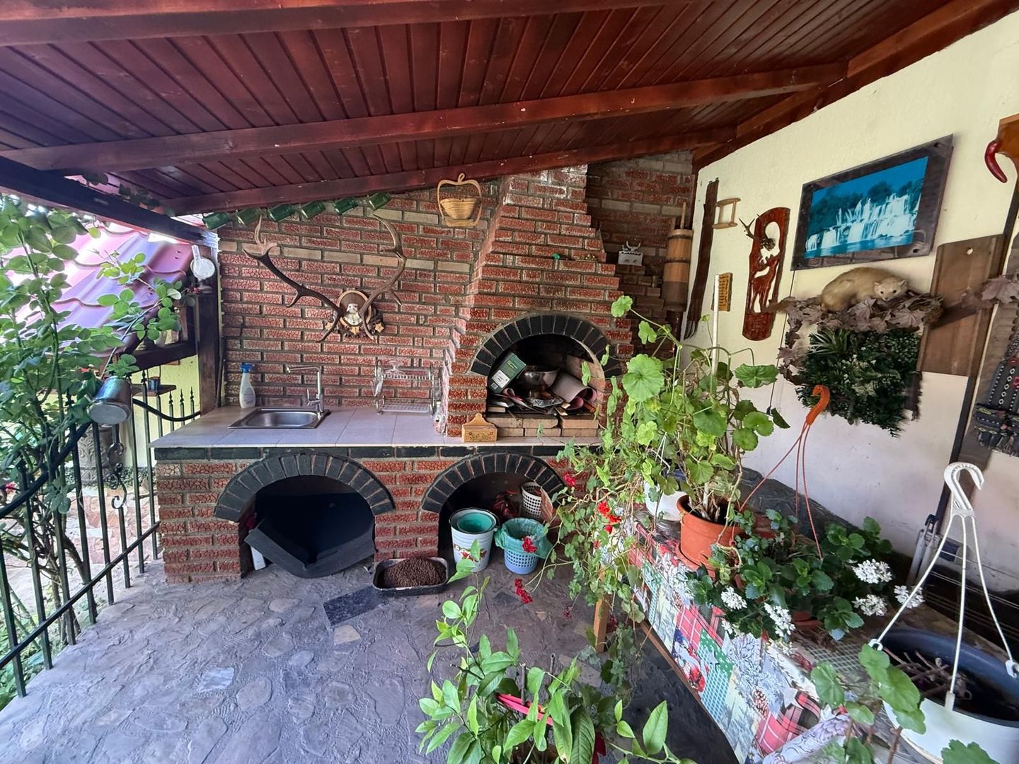 Vila S+P+1,+ garaj inchis + terasa si teren intravilan 6300 mp - Poză 32