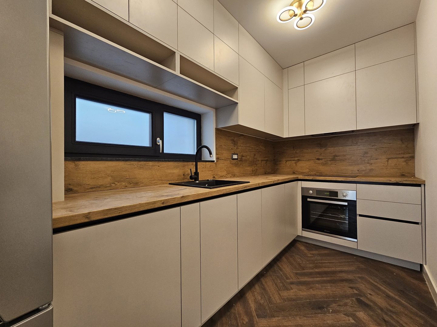 Apartament 4 camere Porsche Pipera de inchriat nou Lux - Poză 3