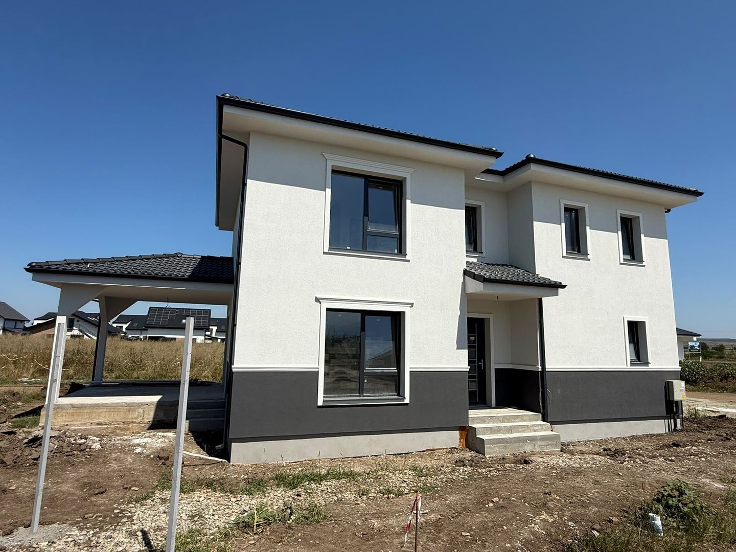 Casa Individuala cu teren 500 mp - Sura Mica - Poză 1