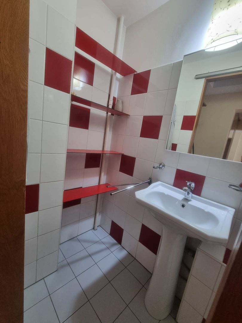 Vanzare apartament 3 camere, 2 bai, bloc 1985, langa metrou Titan, IOR - Poză 4