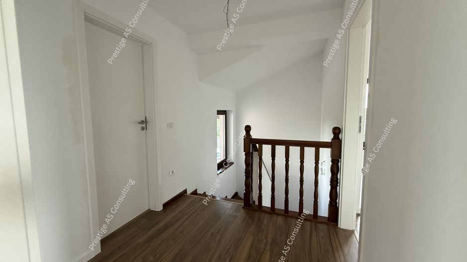 Duplex 4 Camere | Intrare Privata-Sanandrei - Poză 10