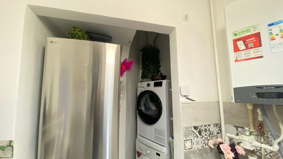 Apartament 2 CAMERE – Renovat Complet , Zona Calea Victoriei V9 - Poză 8