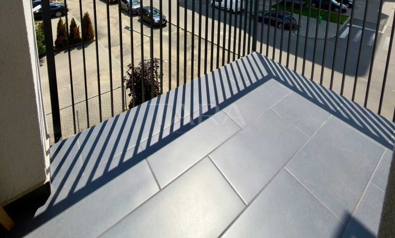 Apartament modern, mobilat, parcare subterană, zona Eroilor, Florești. - Poză 6