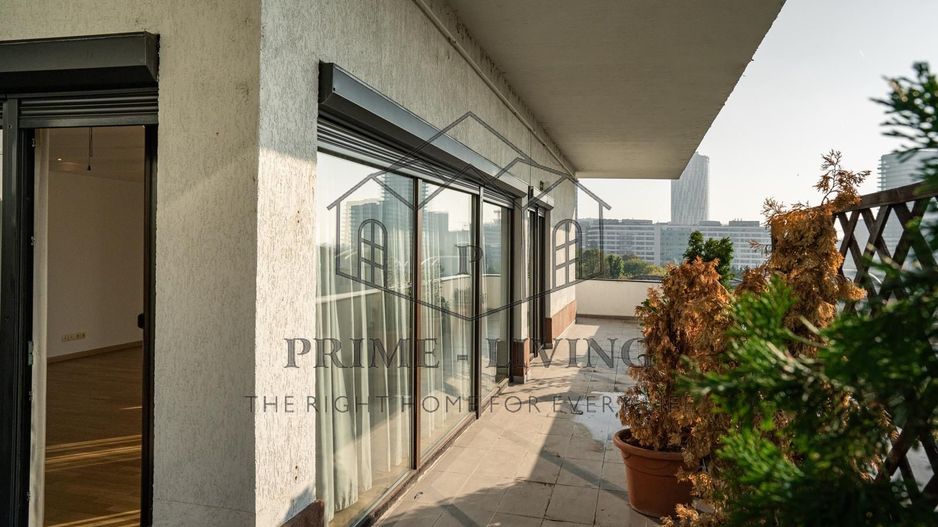 PENTHOUSE LUXOS CU TERASA DE 150 MP LA  INCHIRIERE LANGA HERASTRAU - Poză 11