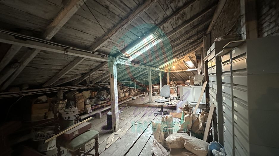 Casa formata din 2 corpuri cu TEREN 433 MP - Poză 14