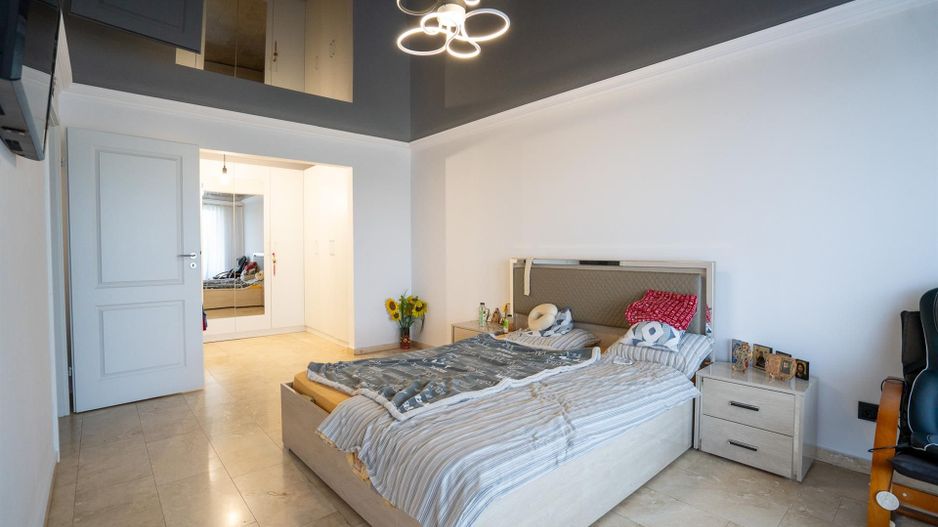 Vila 3 dormitoare matrimoniale Saldabagiu - Poză 8