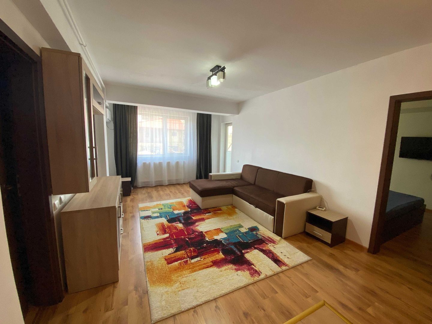 Închiriere 🏡 Apartament 2 camere, 56 mp, decomandat, etaj 1, Strada Atleților - Poză 1
