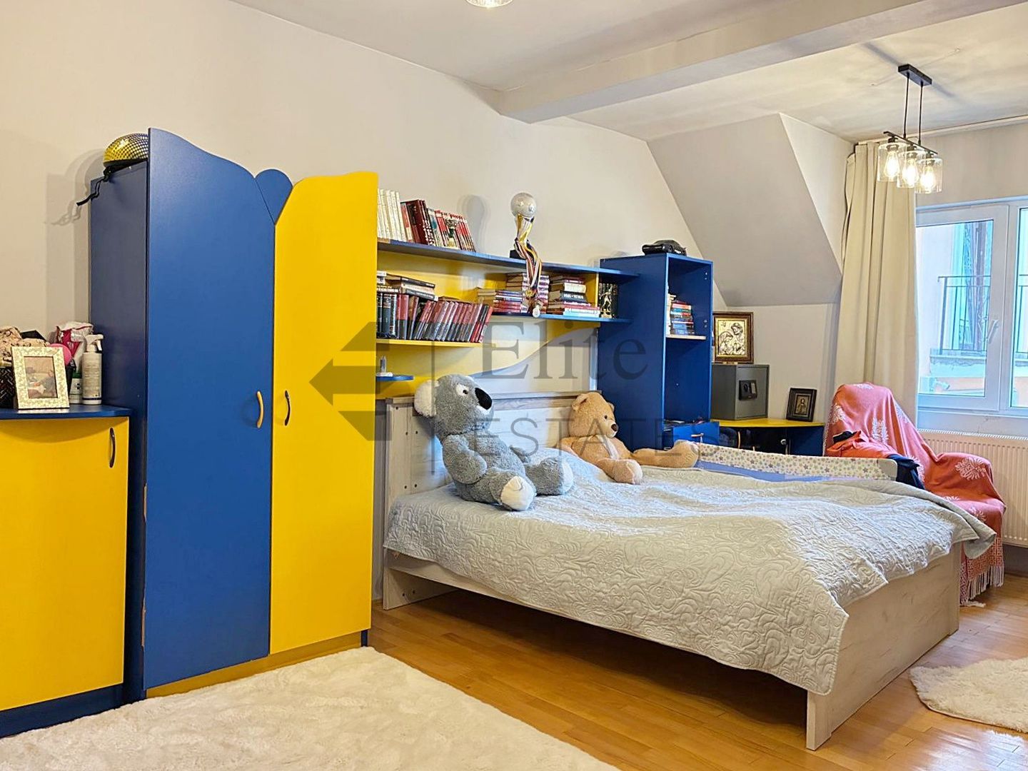 Casa singura in curte ultracentral in Oradea - Poză 14