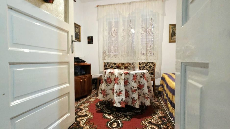 DE VANZARE CASA 5CAMERE ZONA CENTRALA TALMACIU - Poză 19