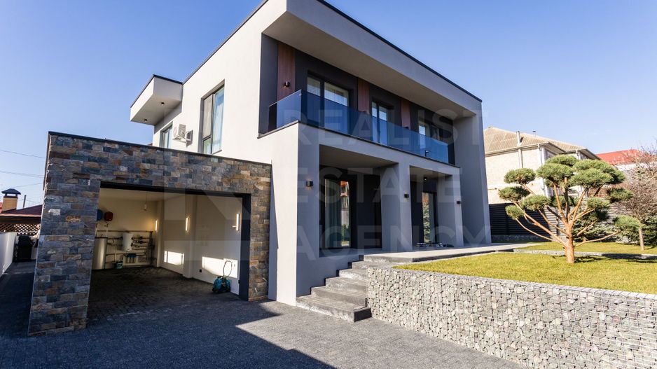 Vânzare, high-tech de lux, 6 camere, Rîșcani - Poză 1