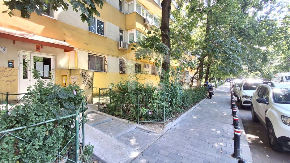 Apartament 2 camere  zona Teiul Doamne Tei Colentina - Poză 1