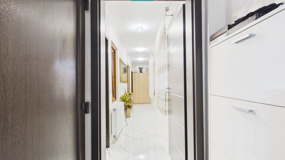 Casa cu 4 camere in Aradul Nou - Poză 24