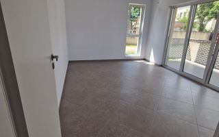 Disponibil imediat. Decomandat. Pozitie excelenta - Poză 1