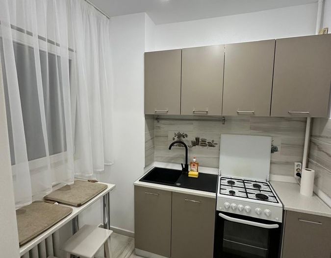 Particular inchiriez garsoniera Dristor str Laborator la 2 min metrou - Poză 3