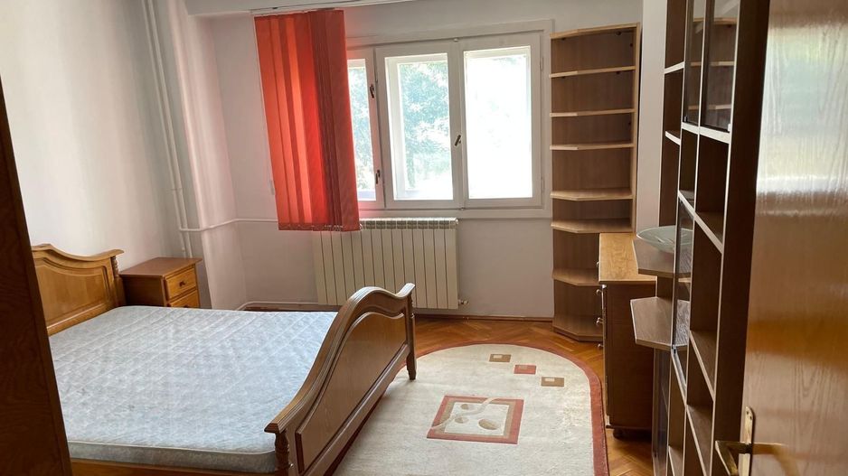De Închiriat Apartament 3 Camere Unirii- Centrul Civic - Poză 1