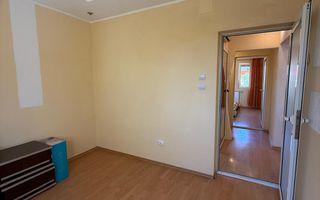 De Vanzare | Apartament cu 3 Camere | Mazepa 1 | Pret: 75.000 Euro - Poză 7