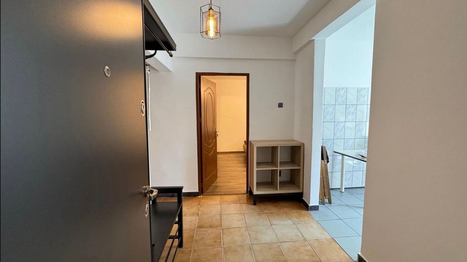 3 Camere Dristor Cu Parcare - Poză 7