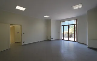 Birouri în vila - zona Balcescu - Poză 30