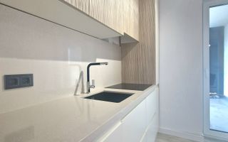 Apartament nou + terasa | Calea Moldovei | - Poză 9