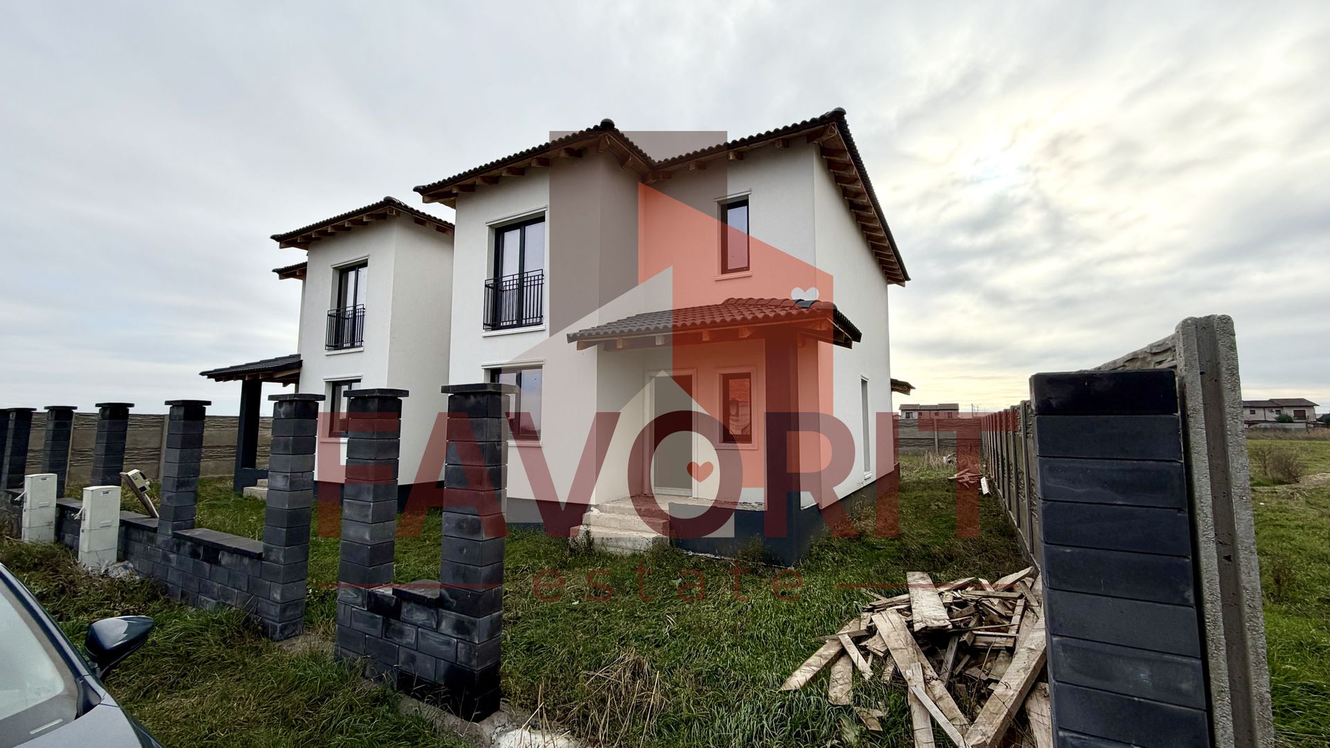 Duplex despartit | 4 camere | Asfalt si toate utilitatile | Zona excelenta - Poză 1