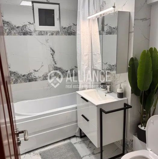 FALEZA NORD (COD 10) - Apartament 2 camere de inchiriat - Poză 4