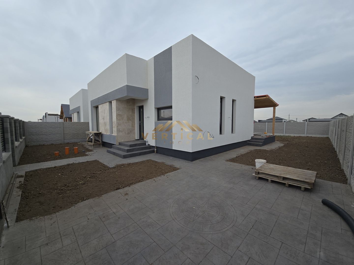 De vanzare! / 3 Camere / 370mp teren / Berceni - Poză 2