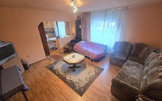 Casa 3 camere 1200 teren Avrig - Poză 2