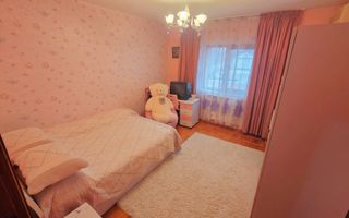 Vila in George Enescu langa Scoala 12 -450mp teren -utilitati - Poză 5