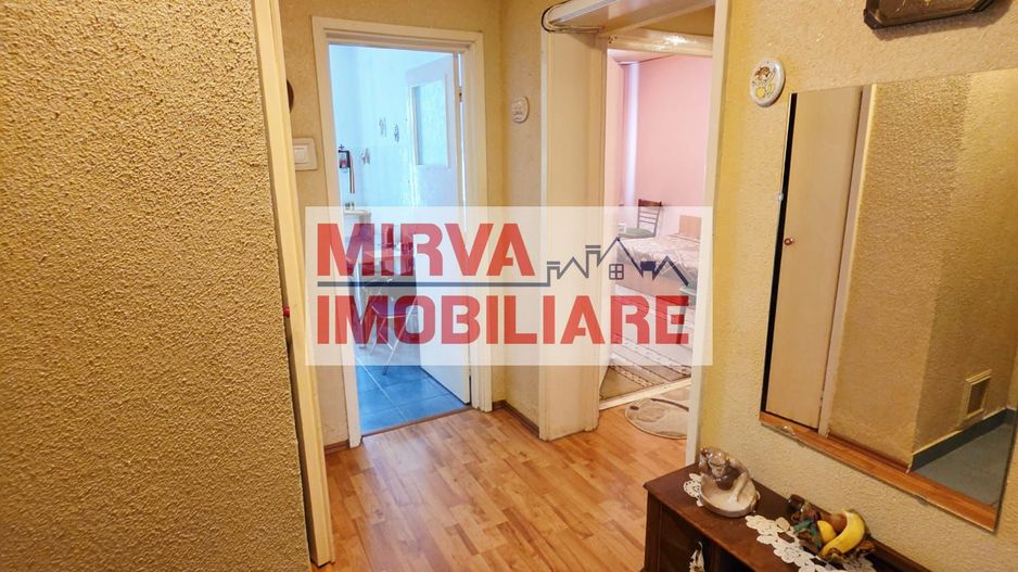 Apartament 3 camere, decomandat, parter, zona Republicii - Poză 9