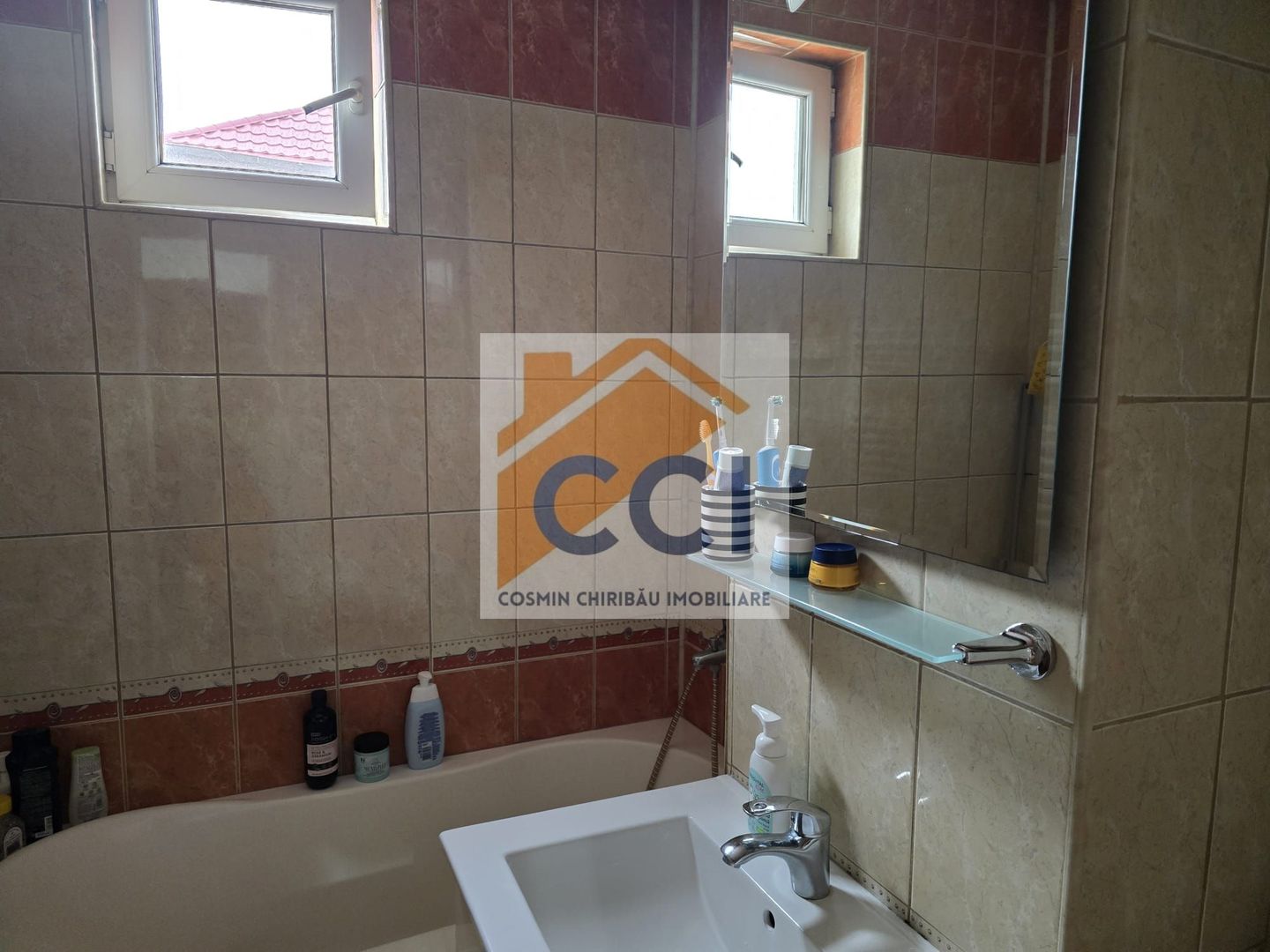 LOC. RACACIUNI,  APARTAMENT 3 CAMERE - Poză 19
