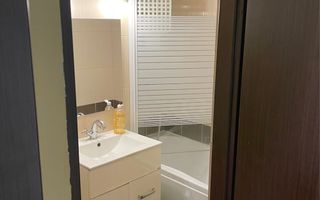 Apartament 3 camere Sagului bloc turn - Poză 8