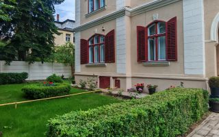 De închiriat – Parter de vilă în una dintre cele mai apreciate zone din Sibiu - Poză 1