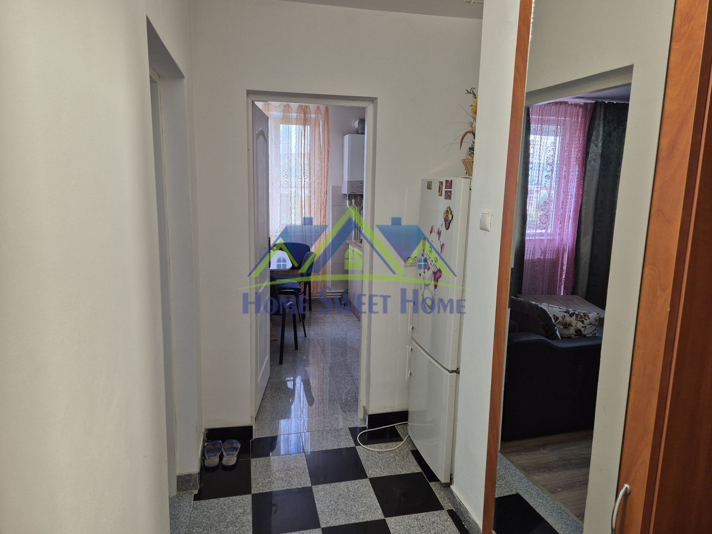 📍 Închiriere apartament 2 camere – zona M3, bloc K6, et. 5, Hunedoara - Poză 1