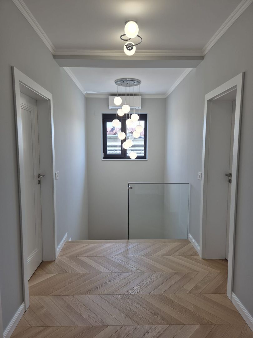 Locuinta individuala cu garaj si teren de 1000mp - Poză 17