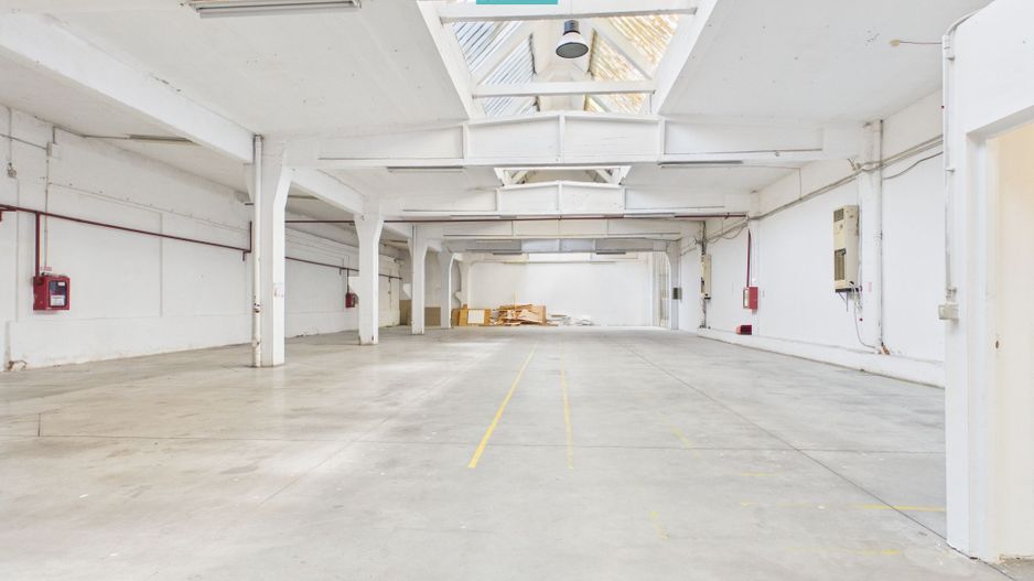 Hală cu suprafața de 675 mp în Arad - Poză 6