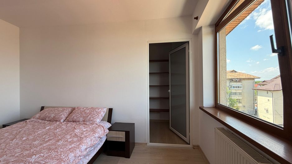 Apartament spațios cu 3 camere | 2 băi | Dressing | Otopeni - Poză 5