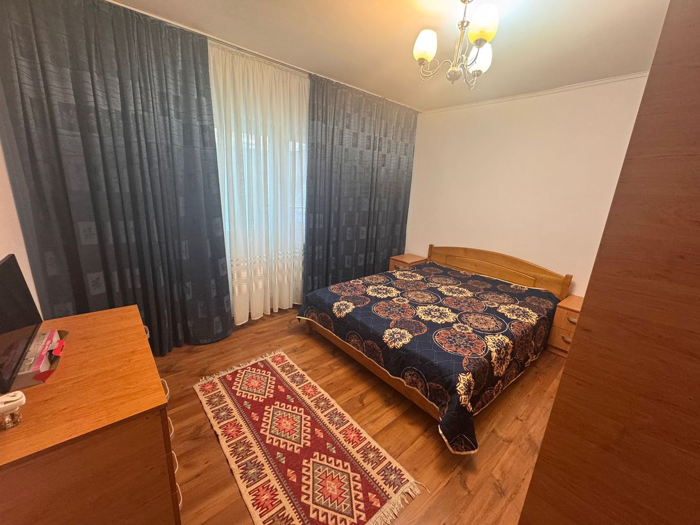 13 Septembrie 3 camere Sebastian 3/8 73mp - Poză 8