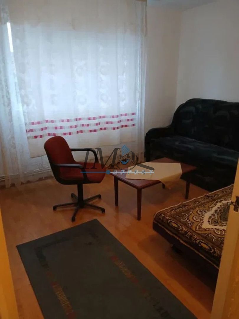 Apartament cu 2 camere de vanzare in zona Cetate Alba Iulia - Poză 3